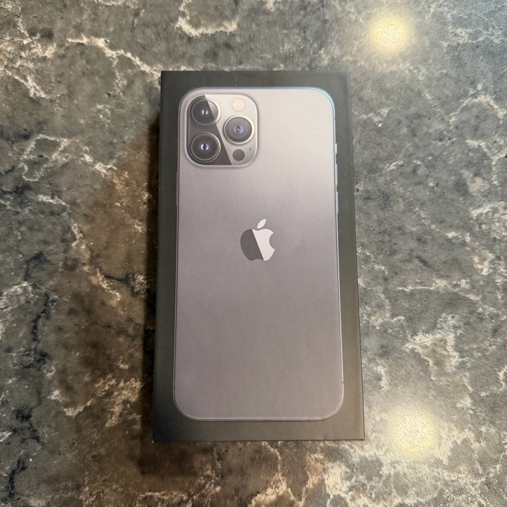 iPhone 13 Pro Max- Graphite 256GB (Box Only)